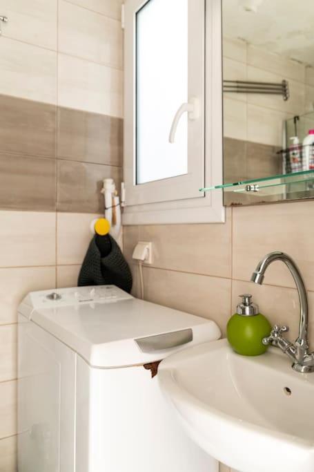 Cute Full Apt W/Backyard In Paleo Faliro 雅典 外观 照片
